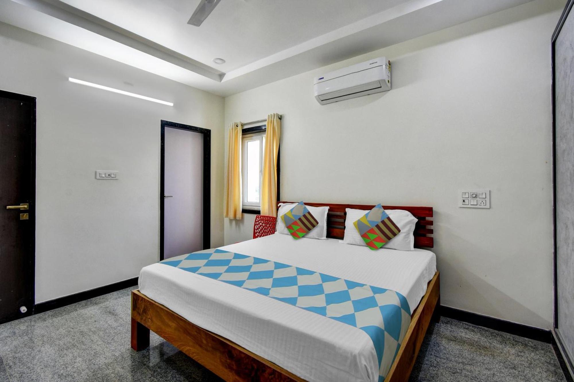 Oyo Home Msr Guest Inn Homestay 넬로르 외부 사진